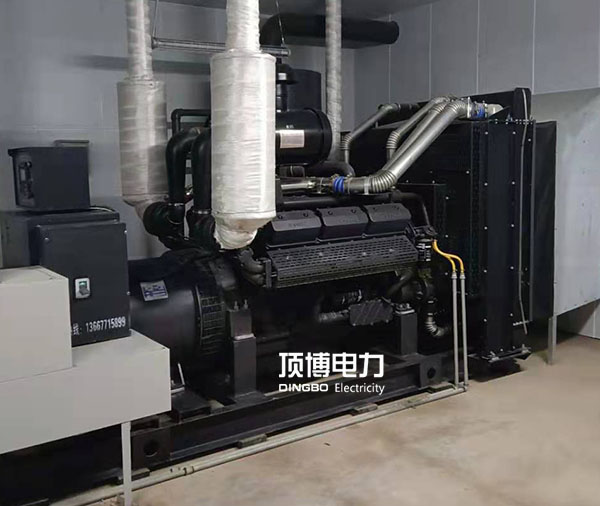 上柴发电机因缺水过热时不可立即注入冷却液!