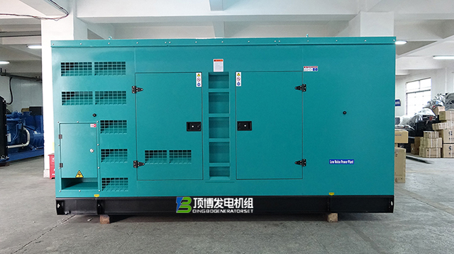 顶博静音柴油发电机组：为医院、学校等场所提供宁静且稳定可靠的电力保障